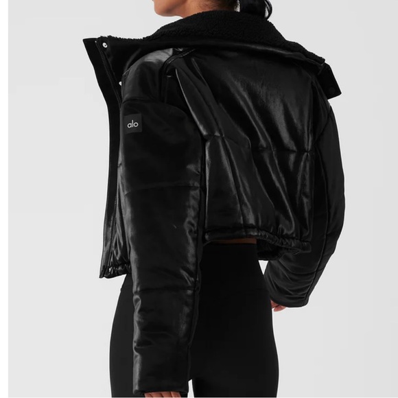 ALO Yoga Jackets & Blazers - Alo Orion Cropped Puffer